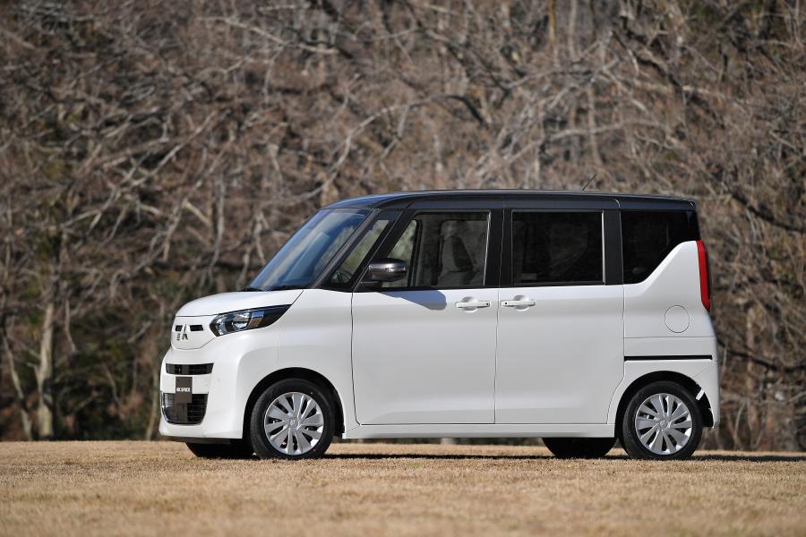  Mitsubishi eK Space 2020 года  (фото 15 из 30)